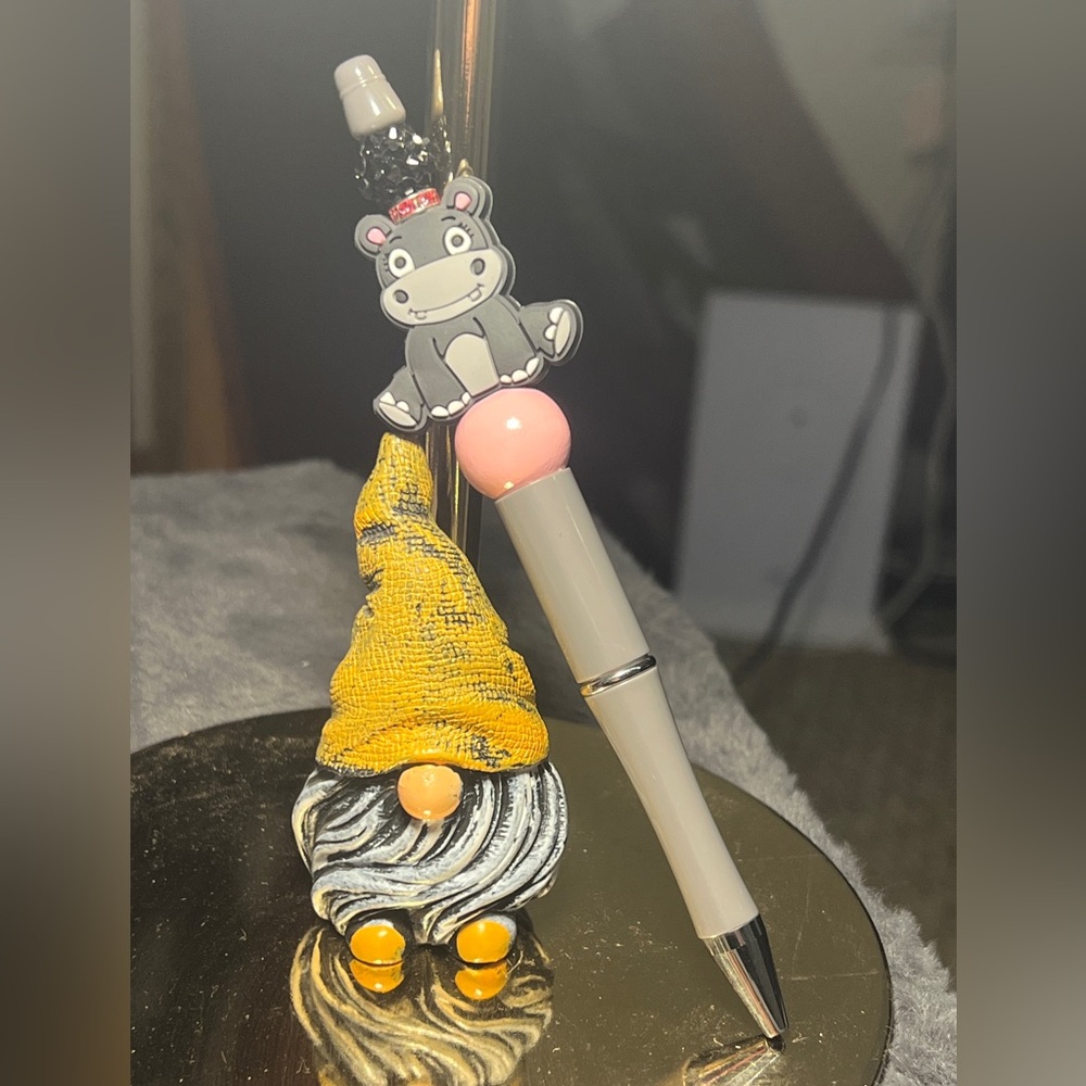 👑💥 Handmade Cute Baby Hippo Pen. Black ink.